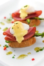 eggs benedict